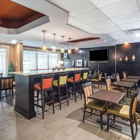 Hampton Inn Dublin Newbern Екстериор снимка